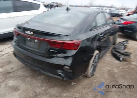 2023 Kia Forte Gt-Line z USA, uszkodzony, nr VIN 3KPF54ADXPE621123